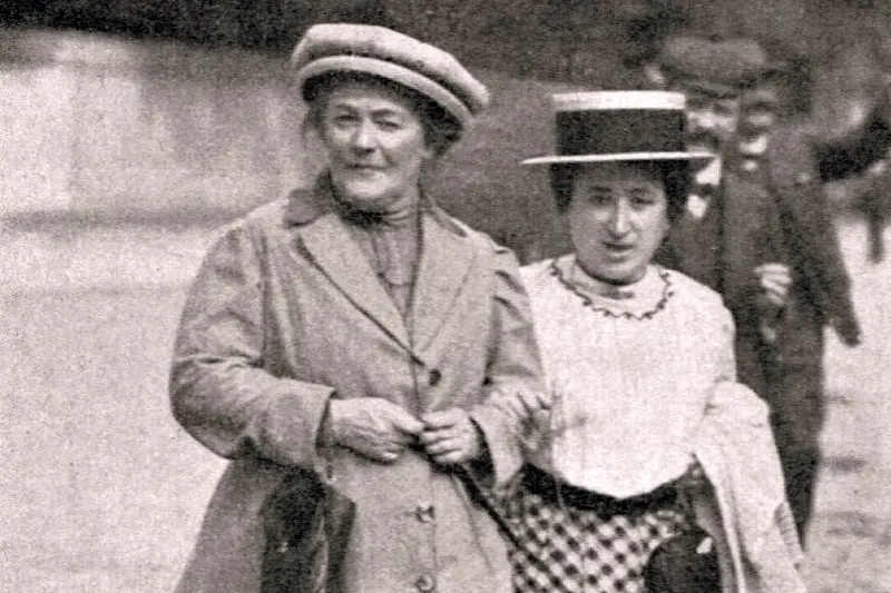 Rose Luxemburg und Clara Zetkin
