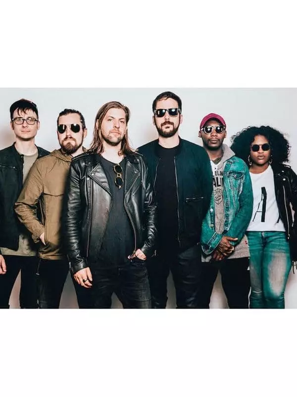 Group Welshly Arms - Photo, Creation History and Composition, News, Mga Kanta 2021