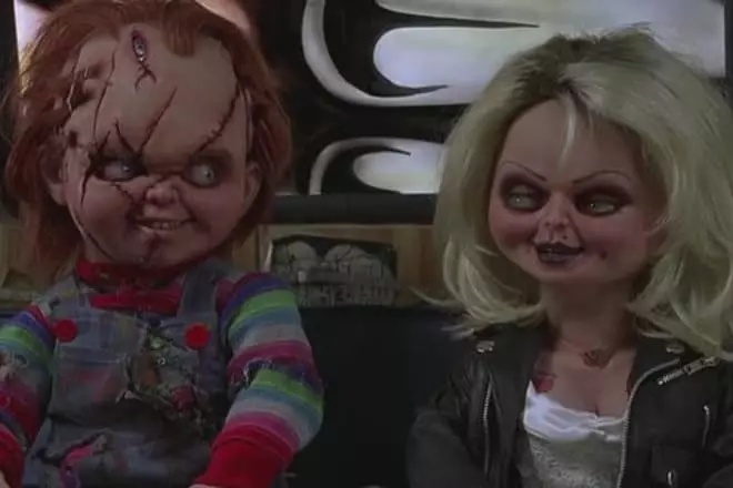 Chucky doll and his bride