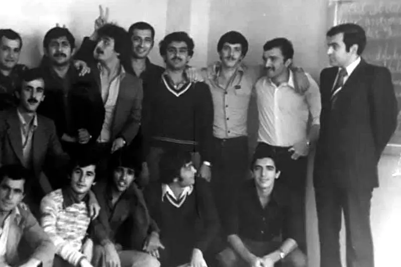 Chingiz Abdullayev ახალგაზრდობაში (მარჯვნივ)