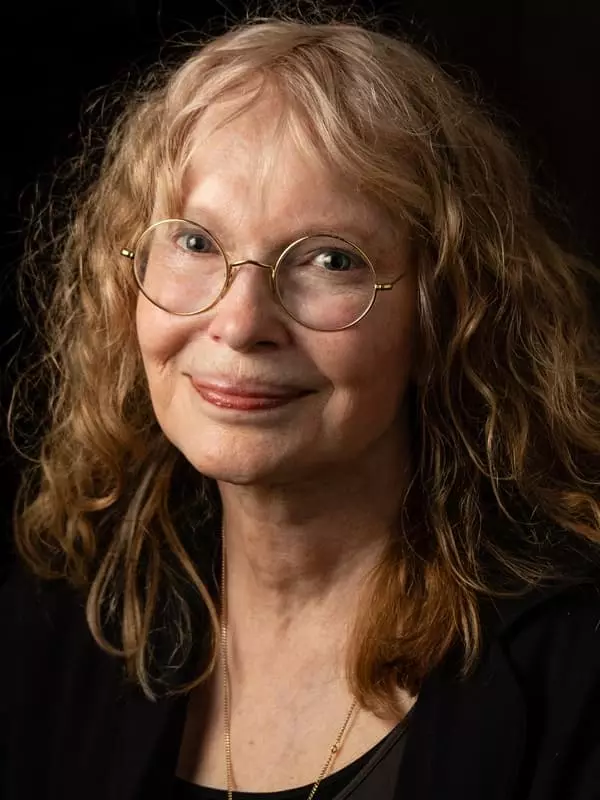 Mia Farrow - nuotrauka, biografija, asmeninis gyvenimas, naujienos, filmai 2021