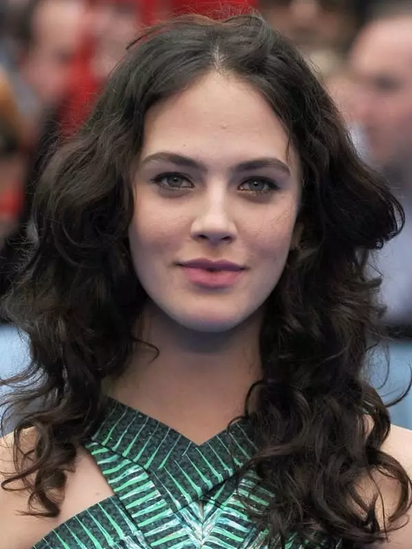 Jessica Brown Findlay - fotografie, biografie, viață personală, știri, filme 2021