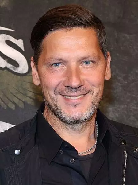 Christoph Schneider - Foto, Biografi, Personligt Liv, Nyheder, Rammstein 2021 Gruppe