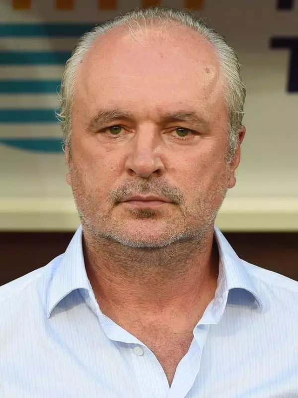 Igor Shalimov - Biografía, vida personal, fotos, noticias, jugador de fútbol, ​​en la juventud, entrenador, esposa, "inter" 2021