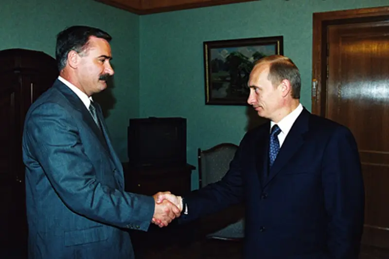 Ruslan Aushev og Vladimir Putin