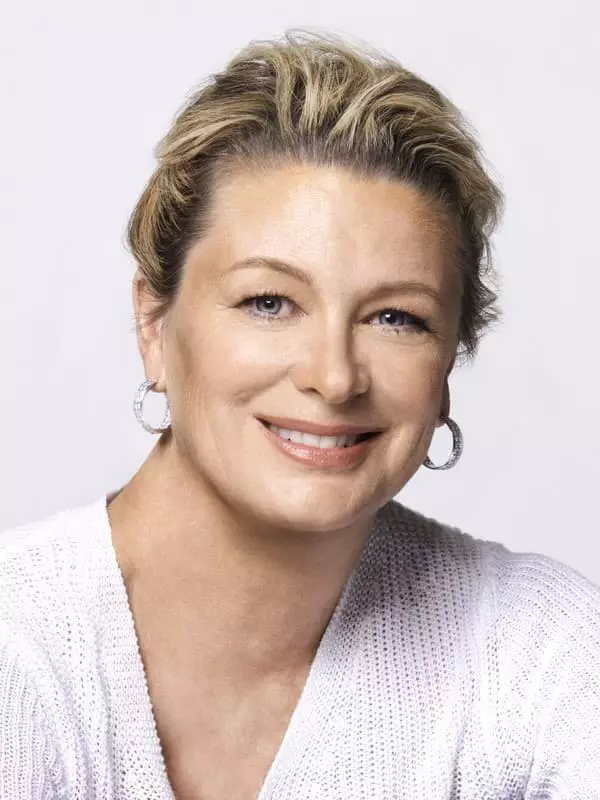 Kristin Hannah - Poto, Biogrési, kahirupan pribadi, warta, maca 2021