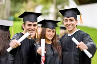 7 bituin na may pinaka-hindi inaasahang diploma