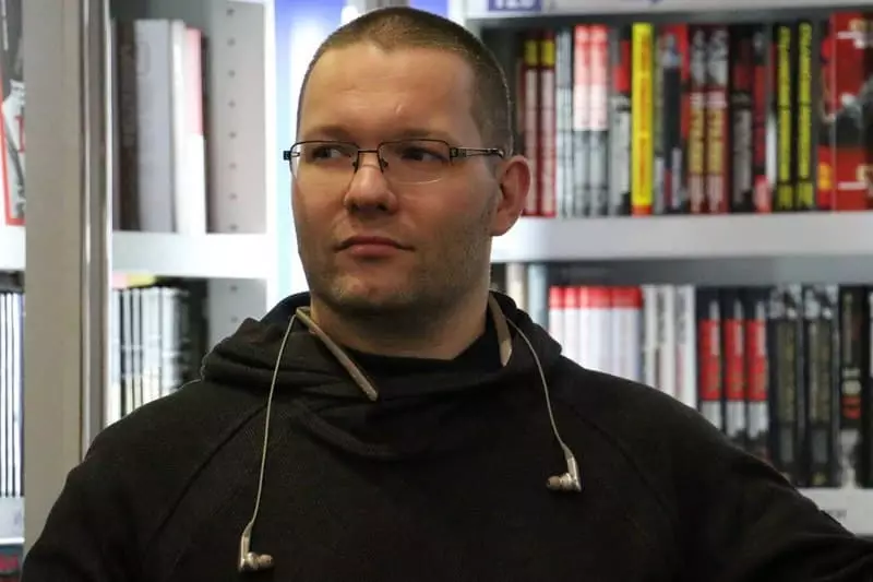 Spisovatel Vasily Mahanenko.