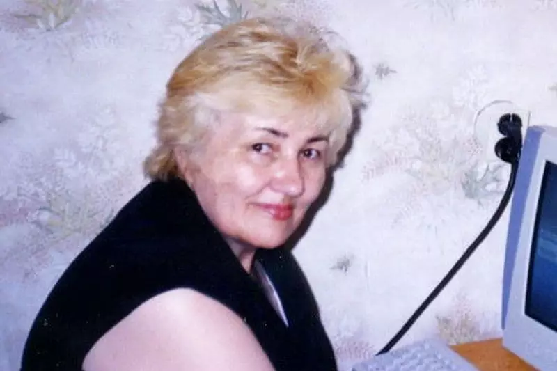 Panulis Vera Chirkova