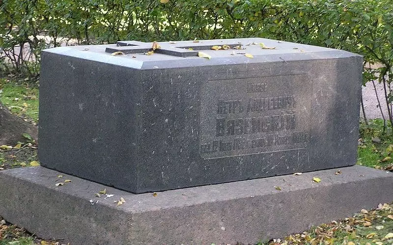 Graven av Peter Vyazemsky