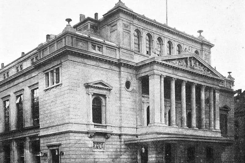Nroog Theater Hamburg xyoo 1890