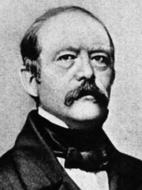 Otto Bismarck - Foto, Biografía, Vida personal, Causa De Muerte, Primer Canciller De Alemania