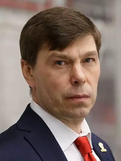 Alexey Kudashov - Foto, Biografi, Personlig liv, Nyheter, Hockey, Coach 2021