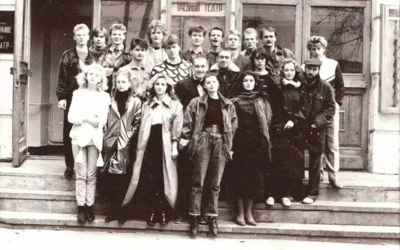Natalia Filippova koos Schukinski kooli klassikaaslastega