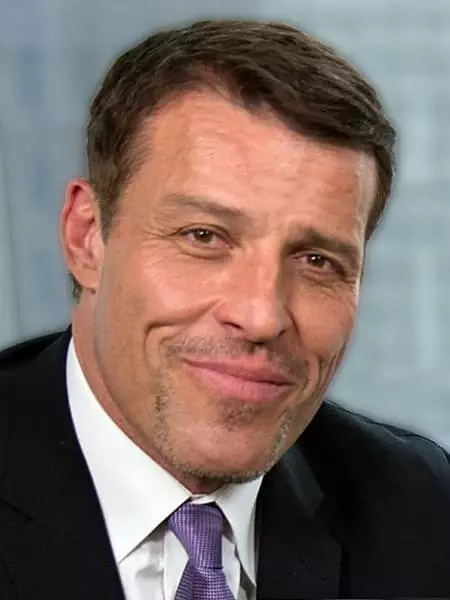 Anthony Robbins - Mynd, Æviágrip, Starfslegt líf, Fréttir, Reading 2021