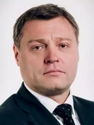 Igor Babushkhin - Foto, biografie, persoonlijk leven, nieuws, regio Astrakan 2021