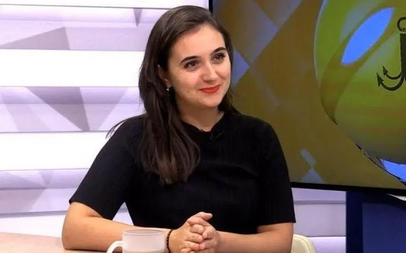 Julia Mendel na televiziji