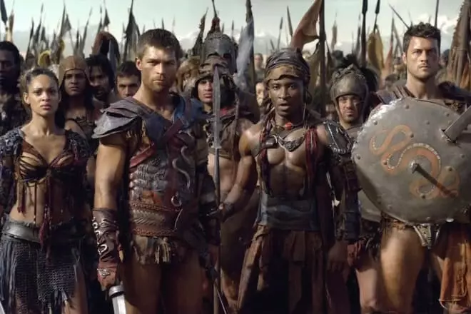 Spartak - biografija gladiatorja, filma, igralcev in vlog, podoba, znak, fotografija 1205_8