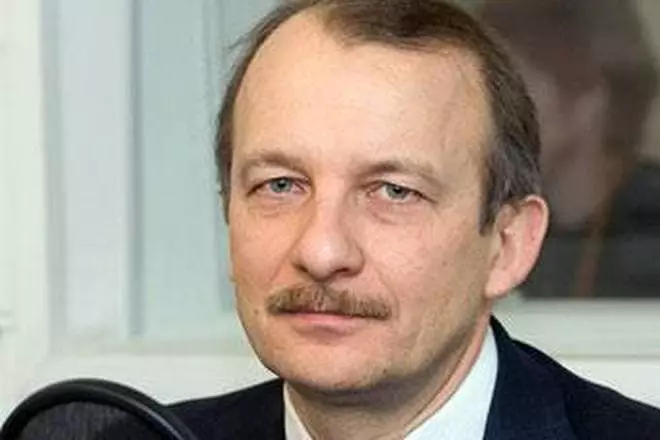 Sergey Aleksashenko - Ảnh, tiểu sử, cuộc sống cá nhân, tin tức, nhà kinh tế 2021 12098_4