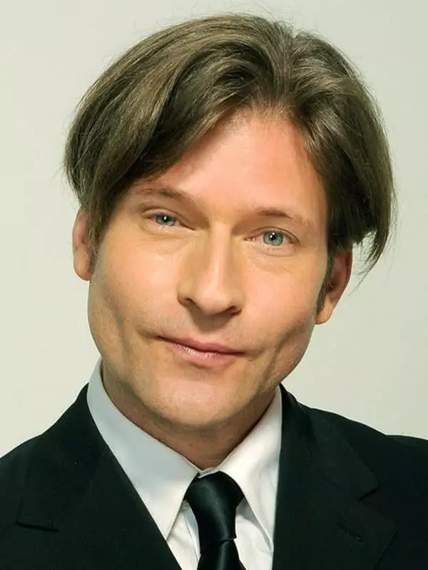 Crispin Glover - Mufananidzo, Biography, Hupenyu Hwako, Nhau, Films 2021