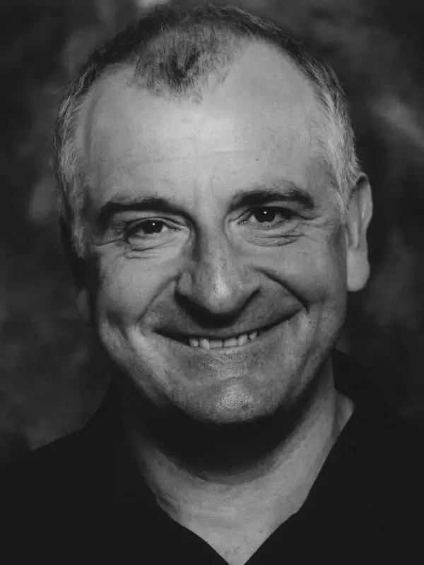 Douglas Adams - Foto, elulugu, isiklik elu, surma põhjus, raamatud