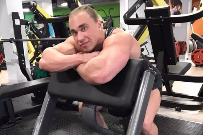 Sergey Skolsky yn 'e gym