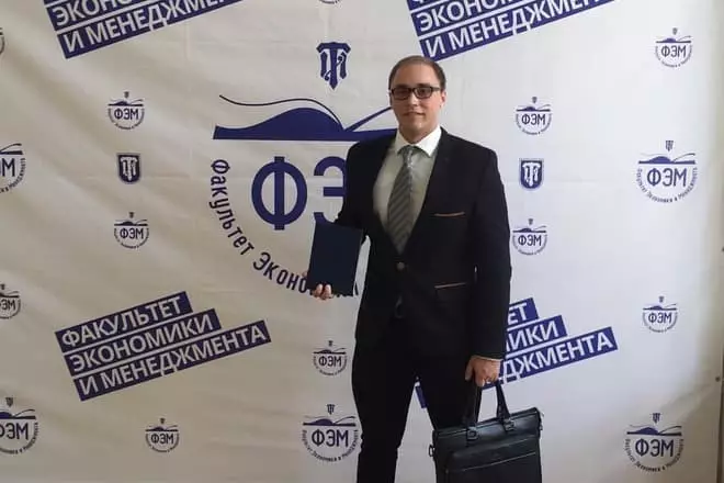 Sergey Skolsky mune bhizinesi sutu