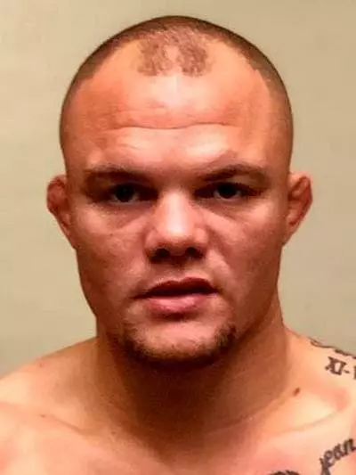 Anthony Smith - Photo, Biography, bophelo ba botho, litaba, Mma 2021