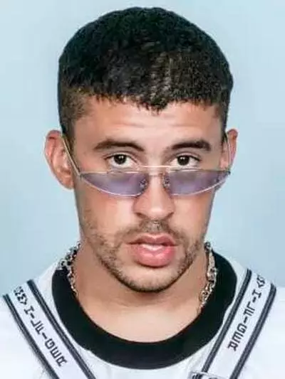 Bad Bunny - argazkia, biografia, bizitza pertsonala, albisteak, 2021 abestiak