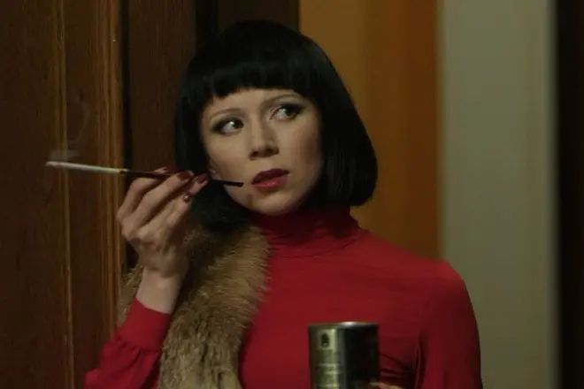 Alexandra Kulikova dans le film "À propos de sa femme, de rêve et d'une autre ..."