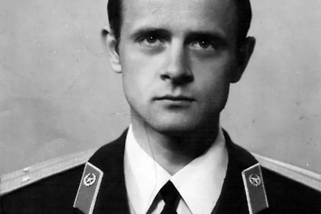 Vladimir Kvachkov in youth