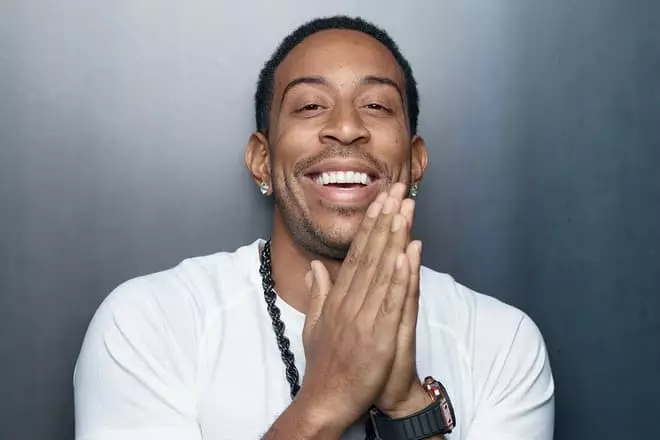 নতুন hairstyle সঙ্গে rapper ludacris