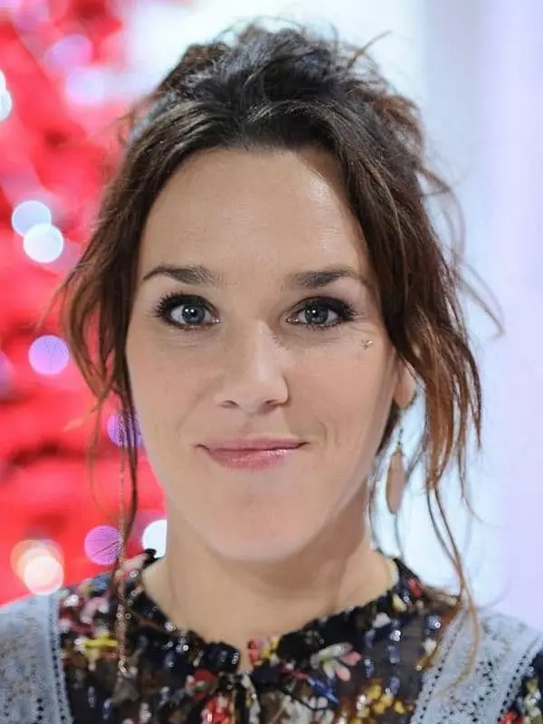 ZAZ (Isabelle diffoRy) - Foto, biografy, persoanlik libben, nijs, ferskes 2021