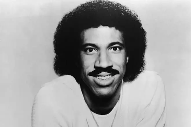 Lionel Richie in Youth.