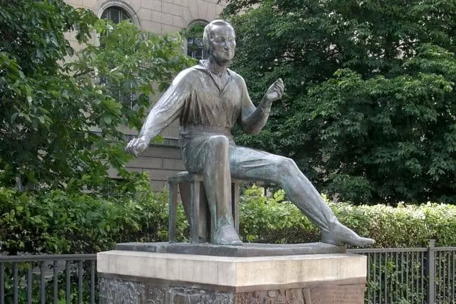 Monumento sa Henry Seine sa Berlin