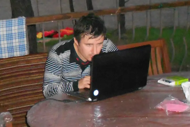 Artem Kamenny Writer