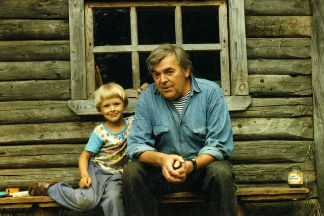 ยูริ Koval กับลูกชาย Alexei