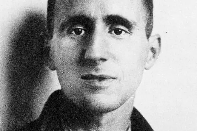 Gençlikte Bertold Brecht