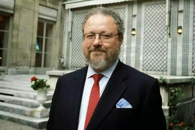 Thomas Harris în 2000 în Franța
