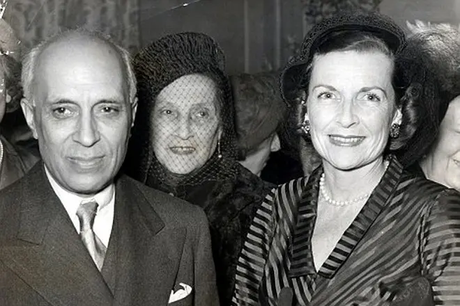 Jawaharlal Nehru and Edwina Mountbetten