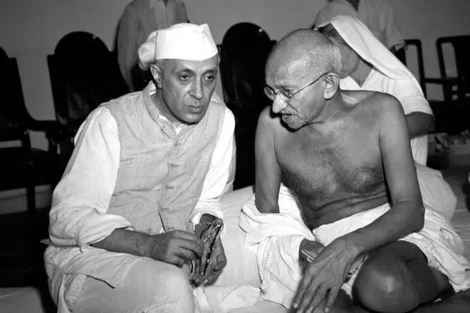 Javaarlal Nhru sareng Mahatma Gandhi