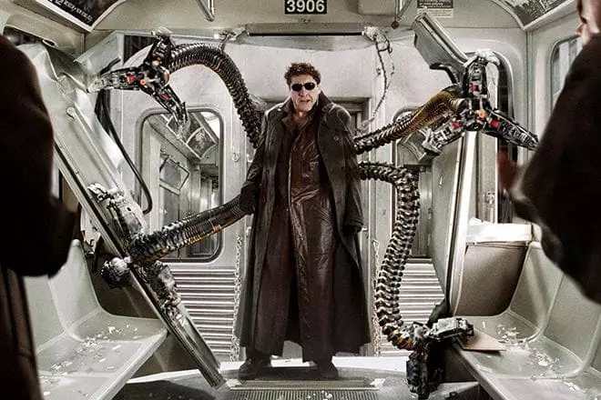 Alfred Molina as a doctor octopus