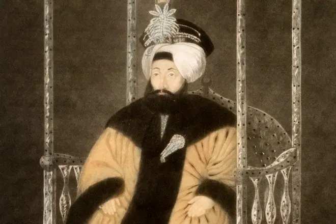 Махмуд II кийимдерди реформалоого