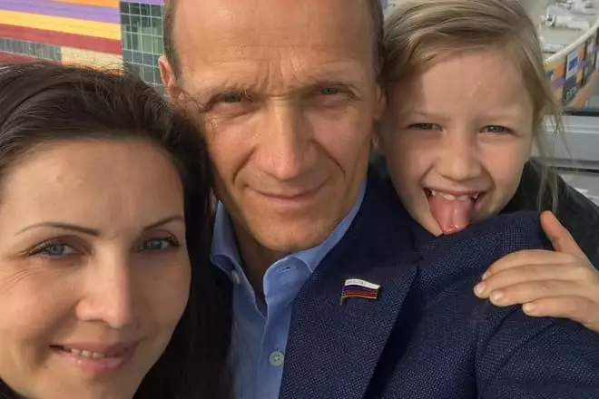 Vladimir Drachev s rodinou