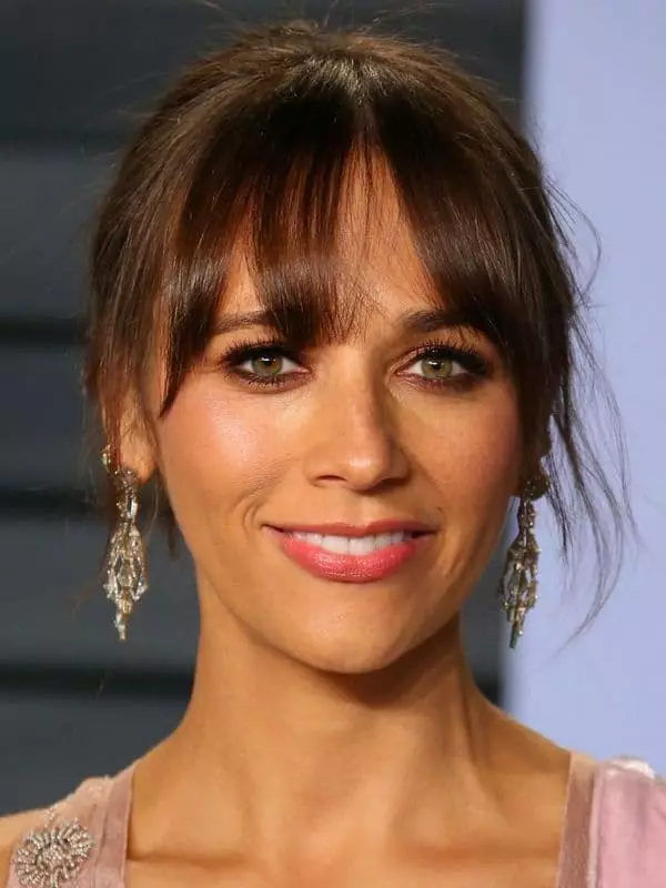 Rashida Jones - φωτογραφία, βιογραφία, προσωπική ζωή, νέα, ταινίες 2021