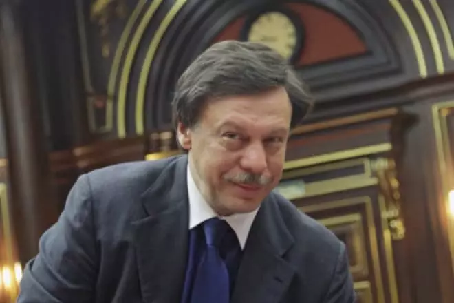 Lawyer Mikhail Brenzhevsky