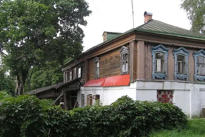 Casa Vladimir Solowhina en el pueblo de Alepino