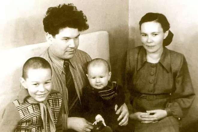 Musai Karim cu familia