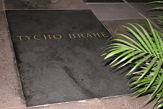 New Grave tiše Braga