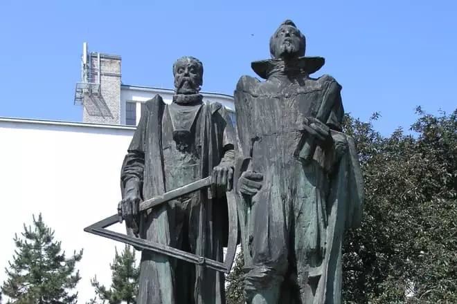 Monument Johann Kepleru ja vaikne blage